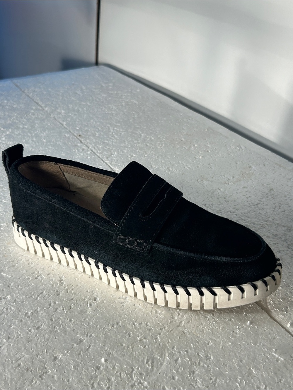 Project Cloud SZ 8.5 Black Suede Penny Loafers Comfort Academia Preppy Old $